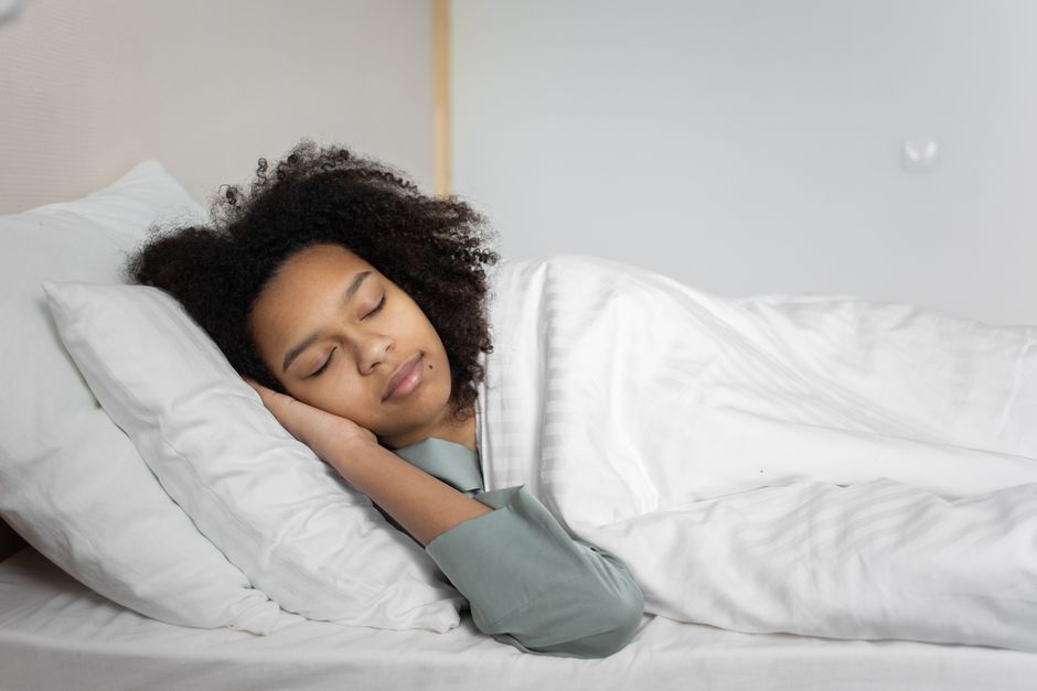 Bambin qui dort paisiblement