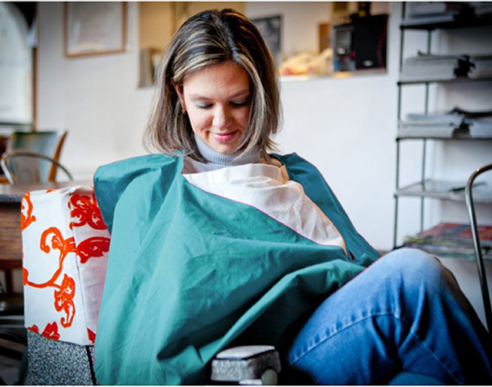 CAPE OU PAS CAPE Cape d'Allaitement - Emeraude 