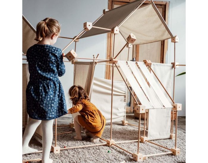 TRIGONOS Trigonos Family Bio - D�s 4 ans