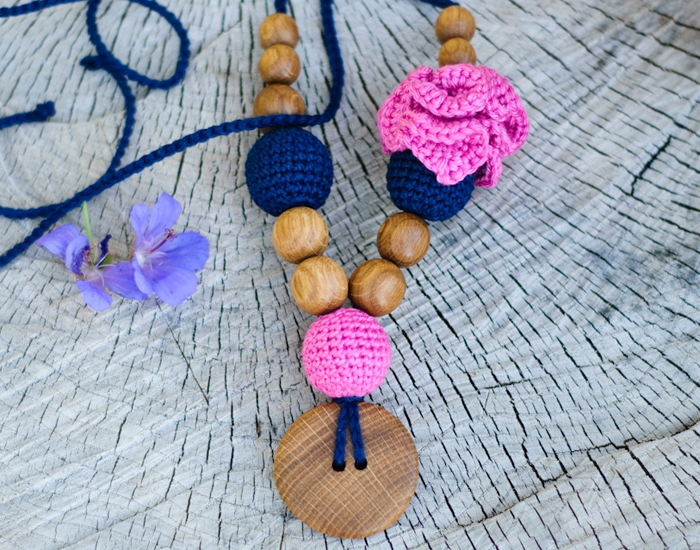 KANGAROO CARE Collier d'Allaitement et de Portage - Flower Mama Navy and Pink