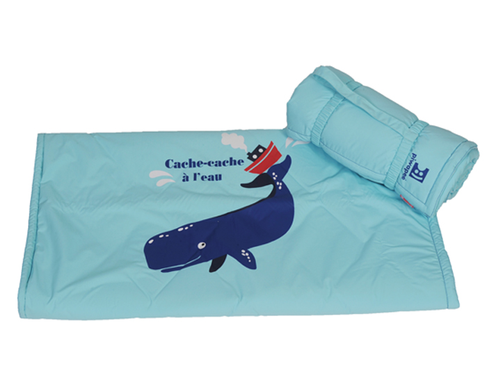 PIWAPEE Tapis de Plage Imperm�able Cachalot - Bleu Ciel - 80 x 72 cm