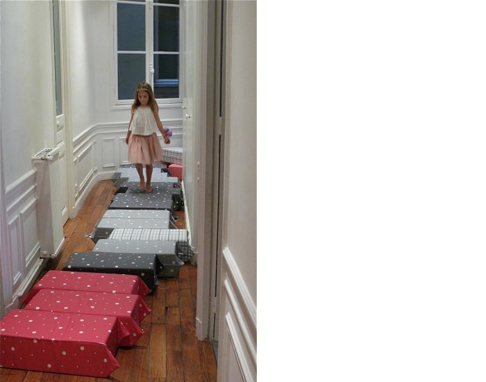 STRAPONTIN Pouf ludique - Gris fonc� Etoiles argent