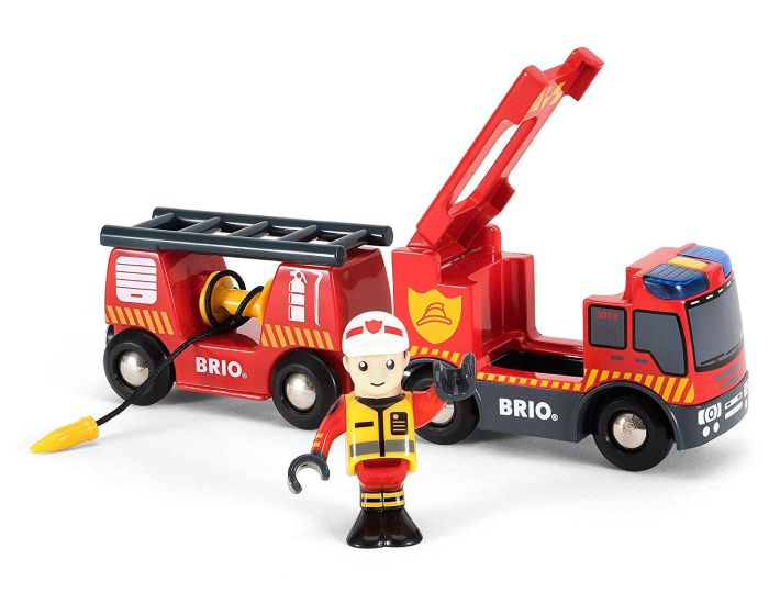 BRIO Camion de Pompier Son et Lumi�re - D�s 3 ans