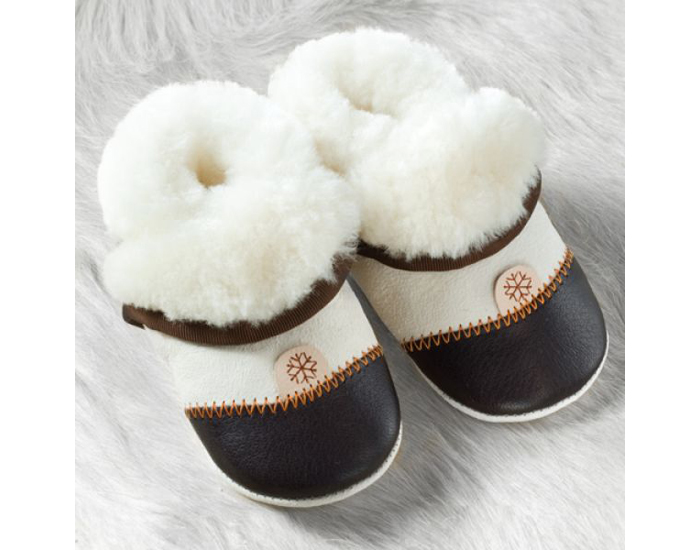 POLOLO Chaussons en Peau d'Agneau - Ecru Brun