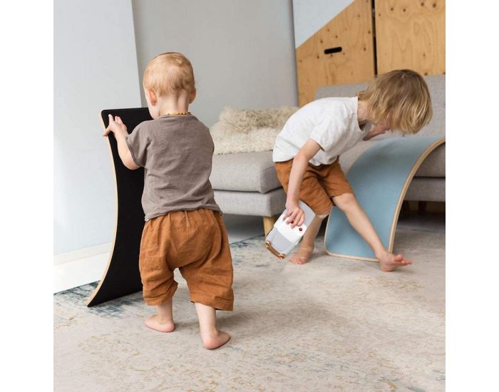 WOBBEL Planche D'�quilibre Starter En Bois Et Feutre Gris - 70 x 27.5 cm - D�s 18 Mois (6)