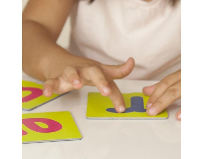 AKROS Jeu Sensoriel des Lettres et des Ponctuations - D�s 3 ans (4)