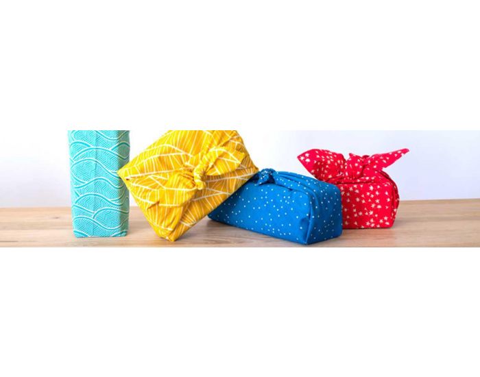 GASPAJOE Lot de 2 Furoshikis en Coton Biologique - Ondes Turquoise et Fort Or (1)