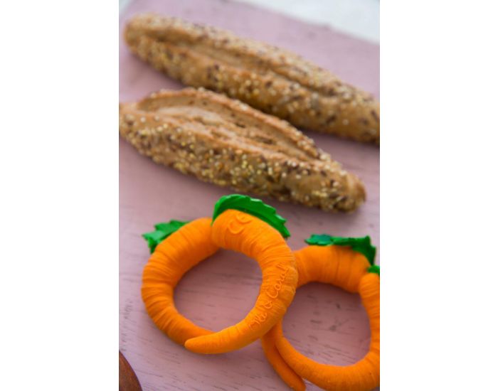 OLI & CAROL Cathy la Carotte - D�s la Naissance (3)