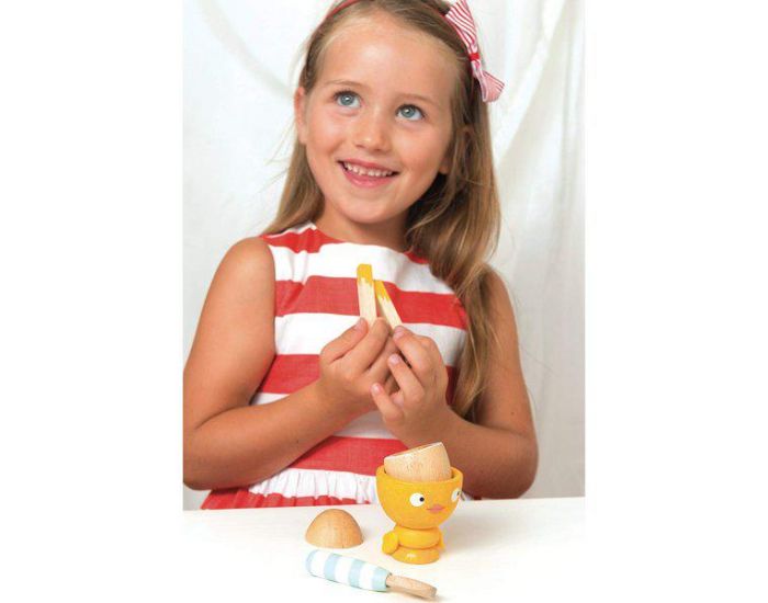 LE TOY VAN Coquetier Petit Poussin - D�s 3 ans  (2)