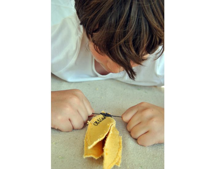 OLI & CAROL Kit De Couture Do It Yourself Ana La Banane - D�s 6 Ans  (6)