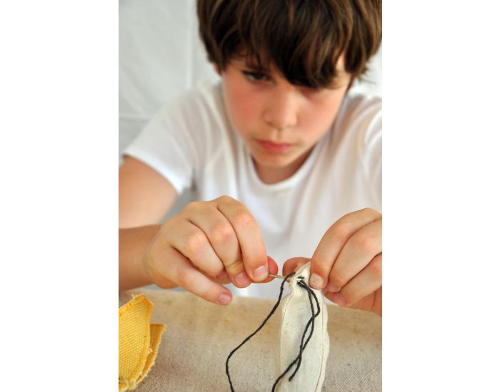 OLI & CAROL Kit De Couture Do It Yourself Ana La Banane - D�s 6 Ans  (7)