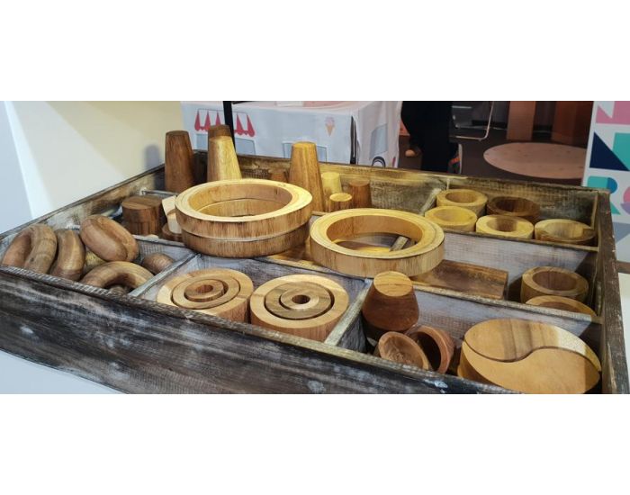 PAPOOSE TOYS Plateau de Jeux Libres en Bois - Set de 72 - D�s 3 ans (1)