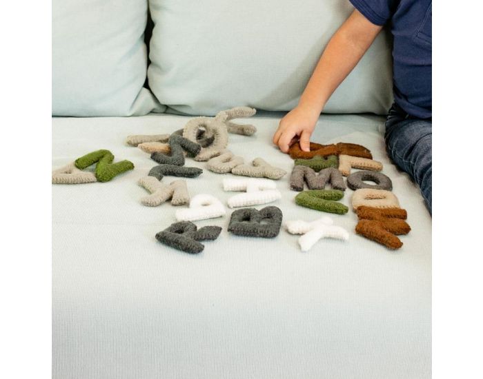 PAPOOSE TOYS Alphabet en Laine Feutr�e - Les Majuscules - D�s 3 ans (5)