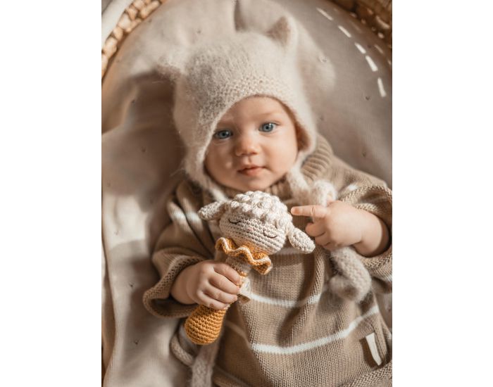 PATTI OSLO Hochet En crochet Agneau - 17 cm - D�s La Naissance  (1)