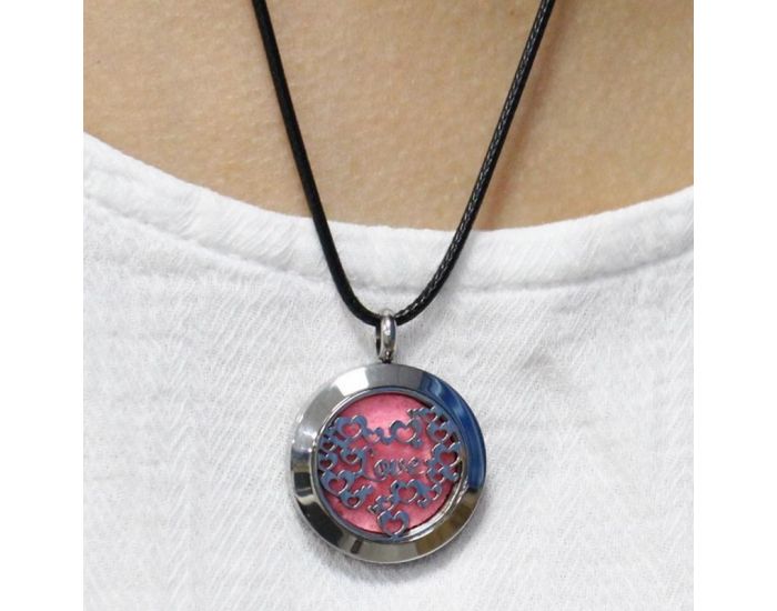 SUN AND SIA Collier d'Aromath�rapie - Love (1)