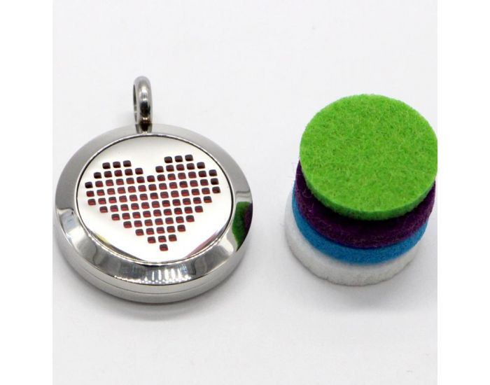 SUN AND SIA Collier d'Aromath�rapie - Coeur Pixel (2)