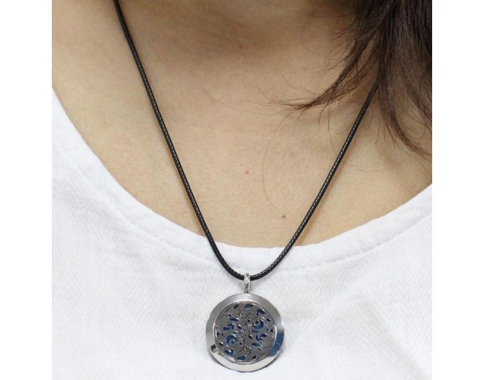 SUN AND SIA Collier d'Aromath�rapie - For�t Enchant�e (1)