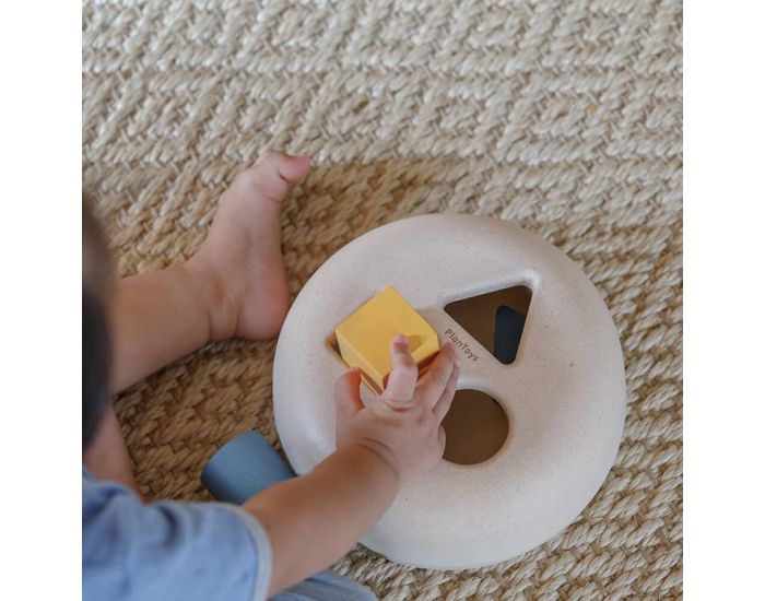 PLAN TOYS Bo�te � formes en bois - D�s 12 mois (3)