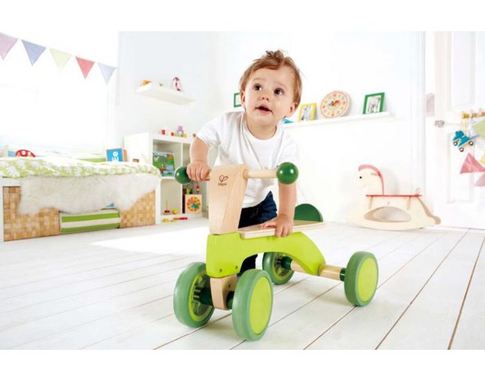 HAPE Porteur en bois Vert - D�s 12 mois (4)