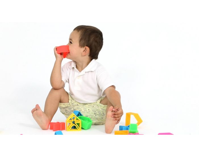 DENA Personnages et maisons en Silicone - D�s La Naissance (1)