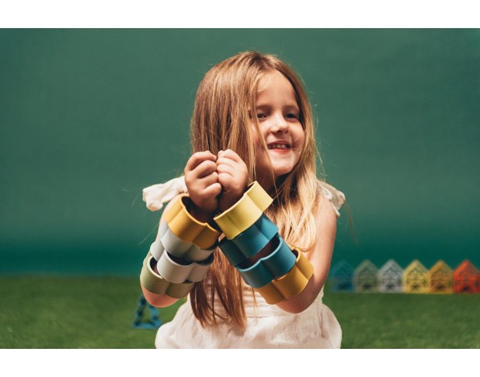 DENA Personnages et maisons en Silicone - D�s La Naissance (4)