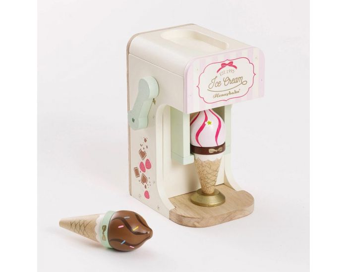 LE TOY VAN Machine � cr�me glac�e en Bois - D�s 3 ans (2)