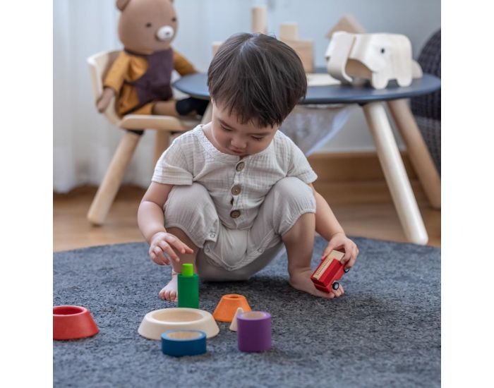 PLAN TOYS Pyramide en Bois � empiler et � encastrer - D�s 18 mois (3)