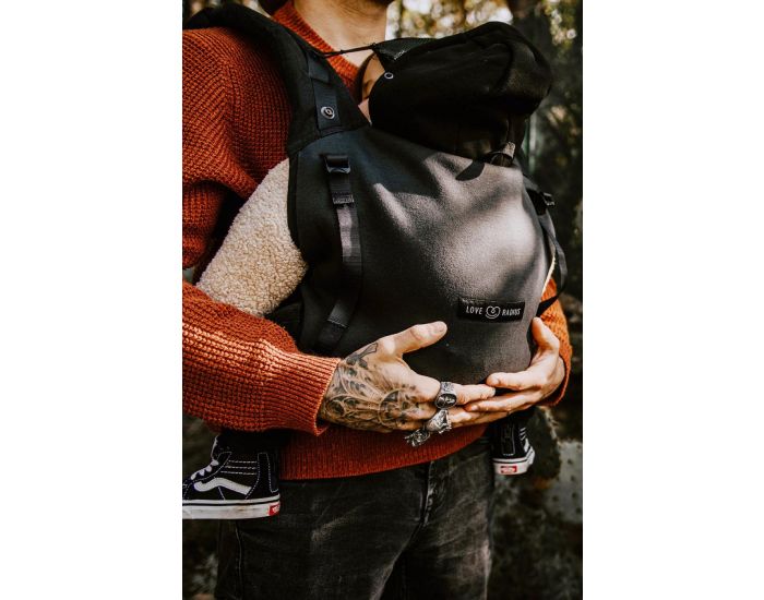 LOVE RADIUS - HoodieCarrier (14)