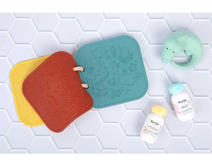 WE MIGHT BE TINY Livre de Bain en Silicone (2)