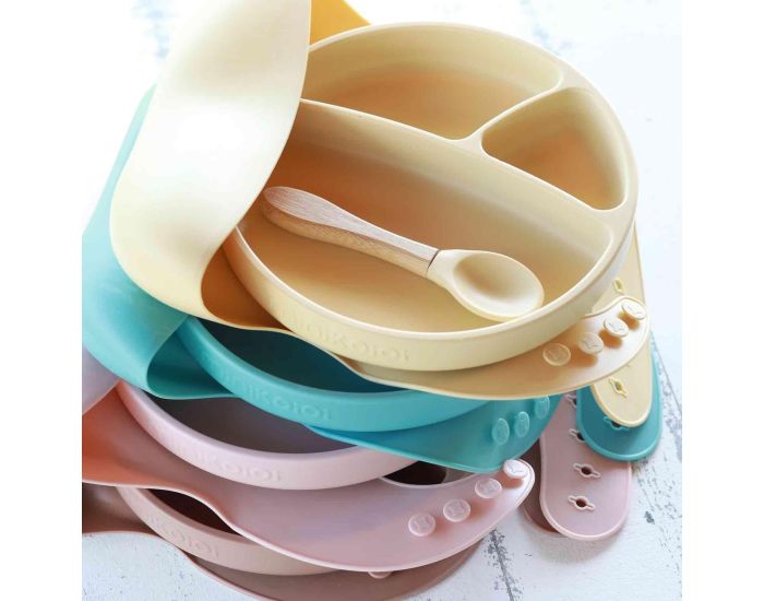 MINIKOIOI Coffret Repas Comme un Grand - Assiette Cuill�re Bavoir (3)