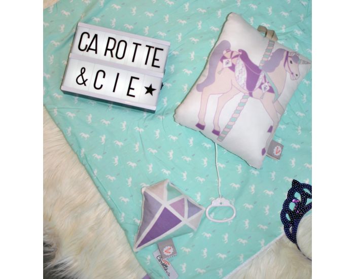 CAROTTE & Cie Coussin musical Licorne La vie en rose (2)