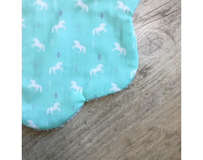 CAROTTE & Cie Coffret Cadeau - Bavoir et Attache Ttine (4)