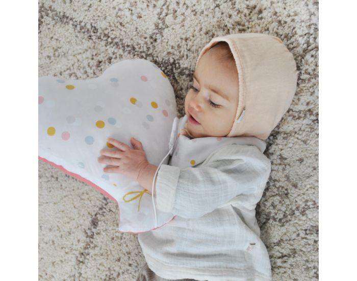 CAROTTE & Cie Coussin Musical Ballon coeur (3)