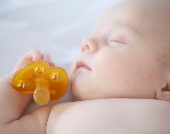 HEVEA Pack D�couverte 3 T�tines en Caoutchouc Naturel 0-3 mois - Physio/Ronde/Sym�trique (3)