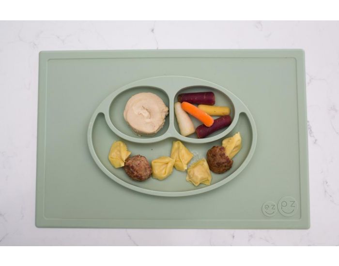 EZPZ Assiette Antid�rapante HAPPY Mat VERT AMANDE (1)