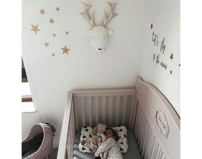 SEVIRA KIDS D�coration murale - troph�e animal en peluche Cerf blanc (1)