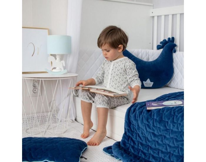 SEVIRA KIDS Coussin d'allaitement - coussin oreiller enfant  en velvet extra doux - Maman Poule Kaki Kaki (13)