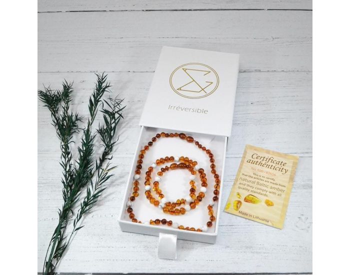 IRR�VERSIBLE Box Bracelet et Collier B�b� / Bracelet Adulte - Ambre Cognac / Howlite (2)