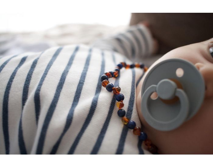 IRR�VERSIBLE Collier B�b� - Ambre Cognac / Lapis Lazuli (3)