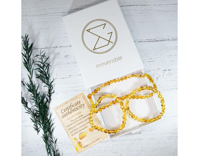 IRR�VERSIBLE Box Collier B�b� et 2 Bracelets Adulte - Ambre (2)