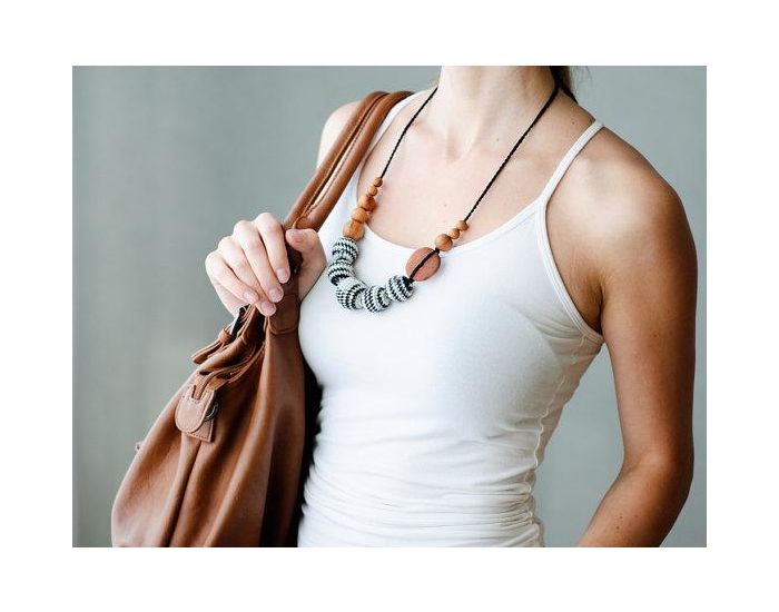 KANGAROO CARE Collier d'allaitement et de portage Black & White Pommier - BN029 (2)