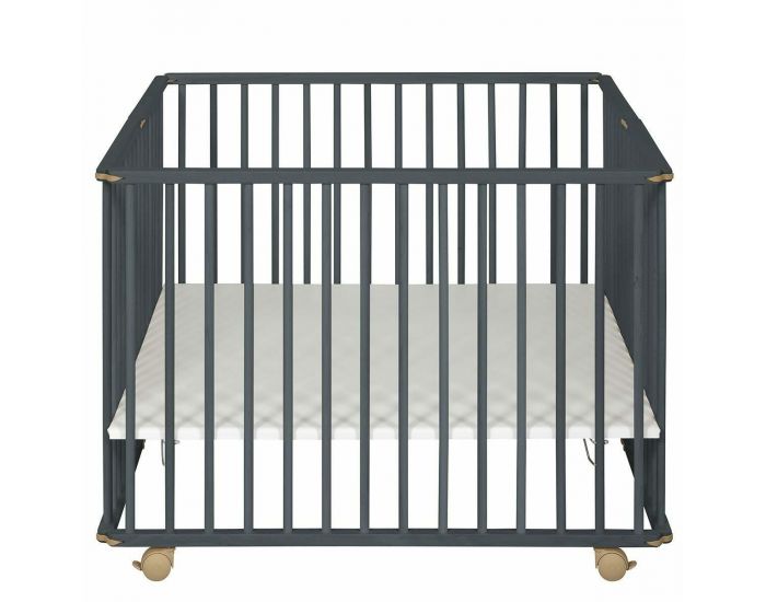 AKITEN RETAIL Parc B�b� Pliant Carr� - Helio (1)