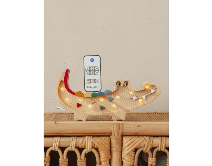 LITTLE LIGHTS Petite Lampe Veilleuse - Crocodile - D�s 3 ans Bois naturel (1)