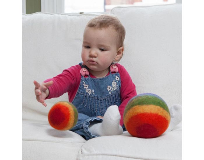 PAPOOSE TOYS Balle en Laine Feutr�e - Rainbow - D�s la naissance (2)