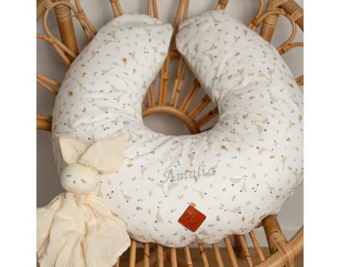 SEVIRA KIDS Petit Coussin d'Allaitement Ergonomique + Housse - Sidonia (1)