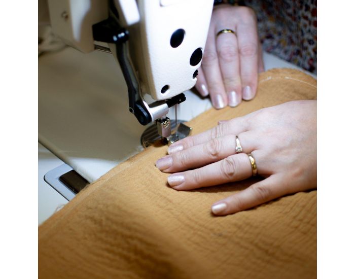 CRAFT LOOM Coupon de Tissu en Double Gaze de Coton - Tailles Sur-mesure - Camel (2)