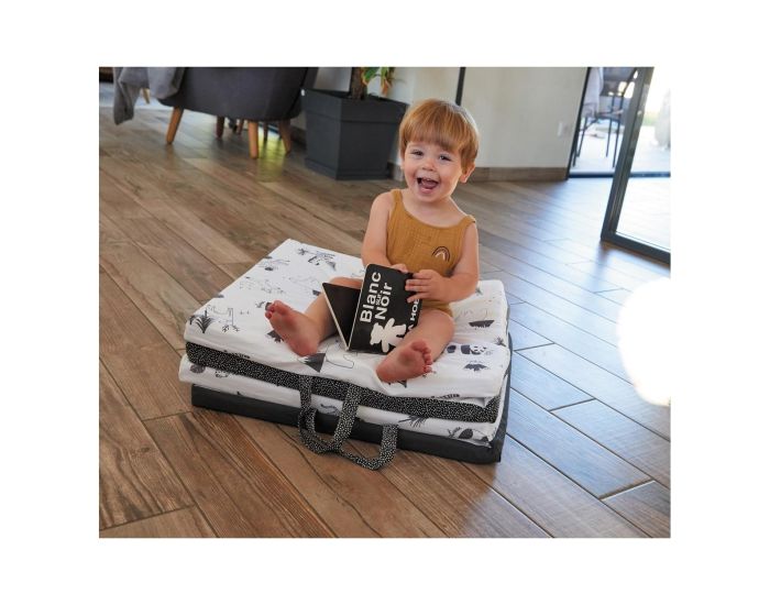 CANDIDE Tapis de Jeu B�b� - Black & White Exp�rience - D�s la naissance  (5)