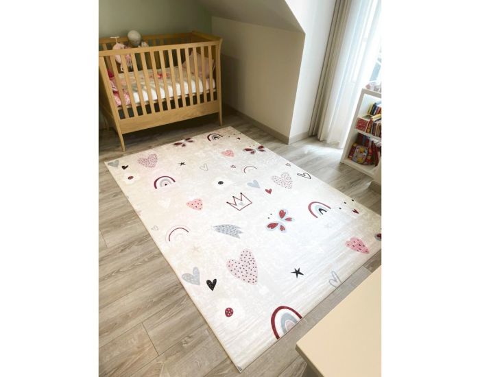 NAZAR RUGS Tapis Enfant - Coeur et Arc-En-Ciel Rose - 120x160 cm Rose (1)