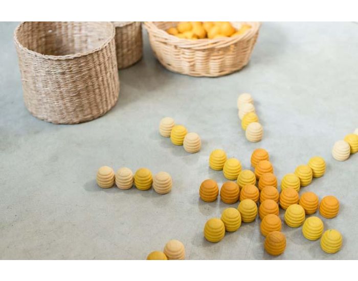 GRAPAT Jouets libres Mandala minis nids d'abeille en bois - D�s 36 mois (3)