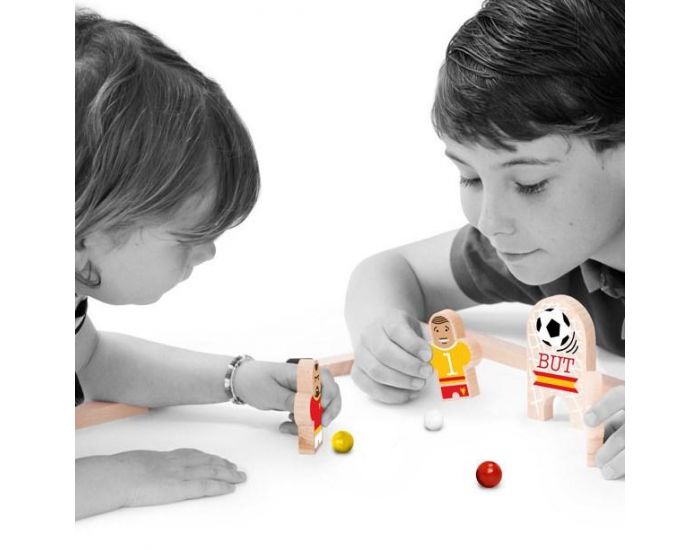 LES JOUETS LIBRES Rouletabille - Football Team Espagne - D�s 4 ans (1)